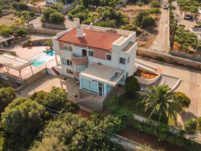 Image No.2-4 Bed Villa for sale