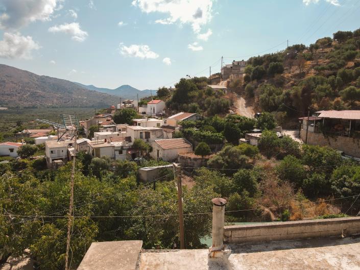 Image No.12-1 Bed House for sale