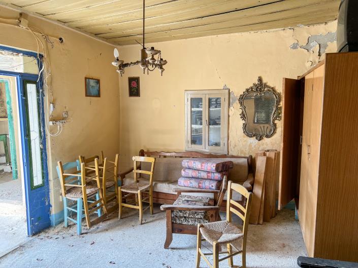 Image No.16-1 Bed House for sale