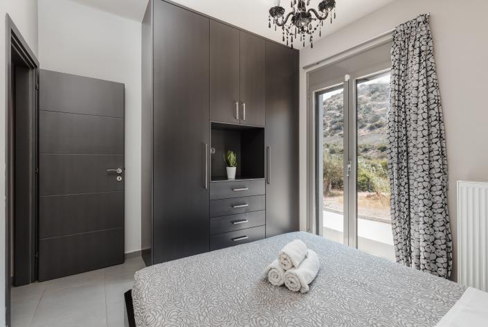 Image No.4-6 Bed Villa for sale