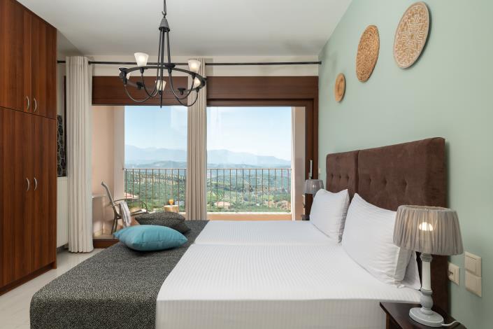 Image No.12-3 Bed Villa for sale