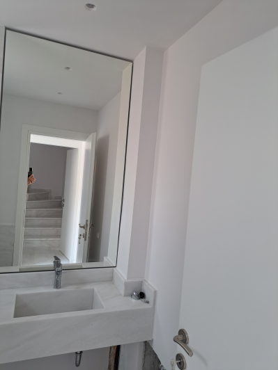 Image No.11-3 Bed Maisonette for sale