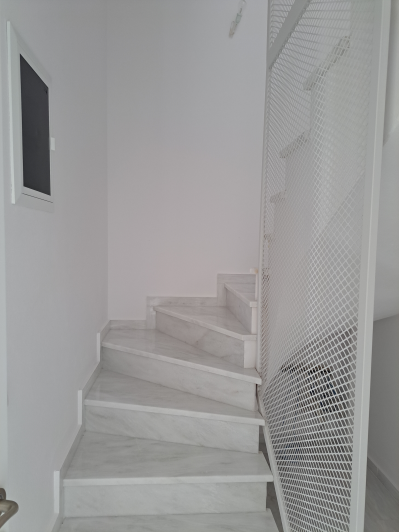 Image No.13-3 Bed Maisonette for sale