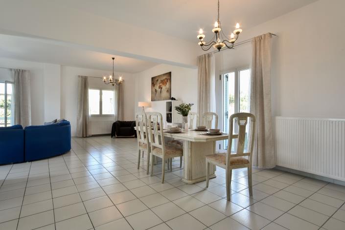 Image No.4-3 Bed House for sale