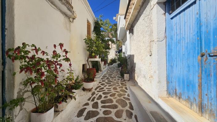 Image No.1-3 Bed Maisonette for sale