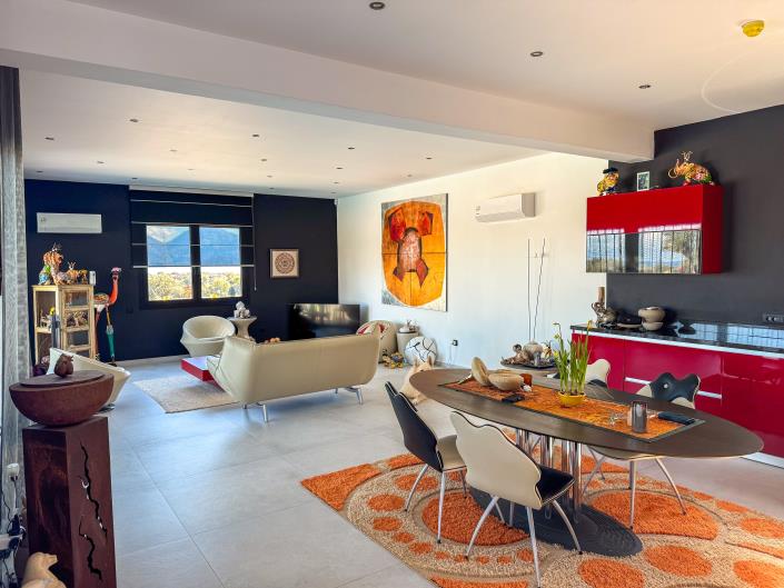 Image No.14-3 Bed Villa for sale