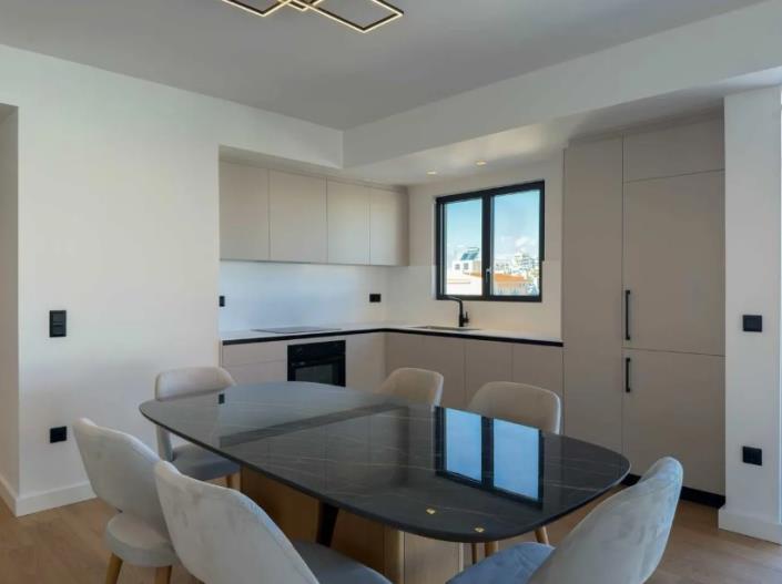 Image No.3-3 Bed Maisonette for sale