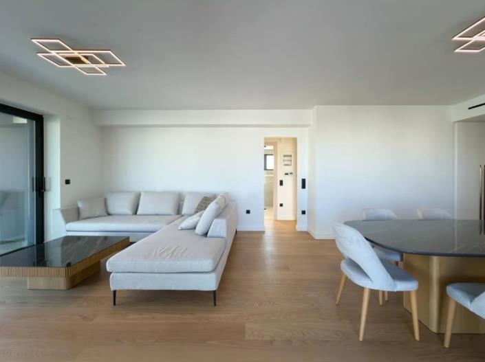 Image No.2-Appartement de 2 chambres à vendre à Kalamaki