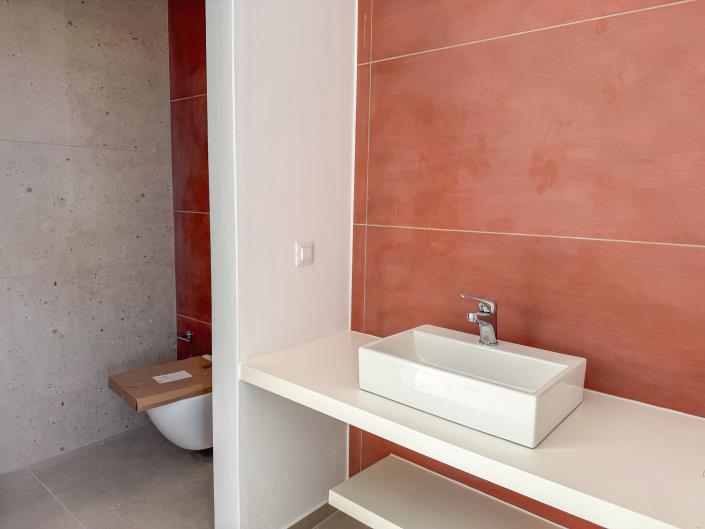 Image No.23-3 Bed Villa for sale