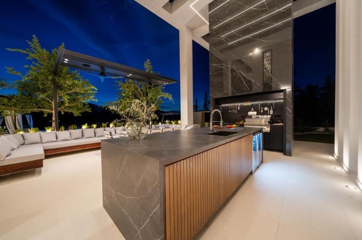 Image No.2-3 Bed Villa for sale