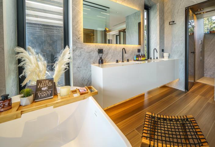 Image No.6-3 Bed Villa for sale