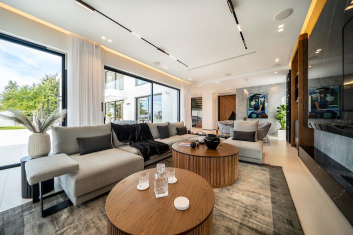 Image No.14-3 Bed Villa for sale