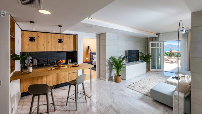 Image No.5-6 Bed Villa for sale