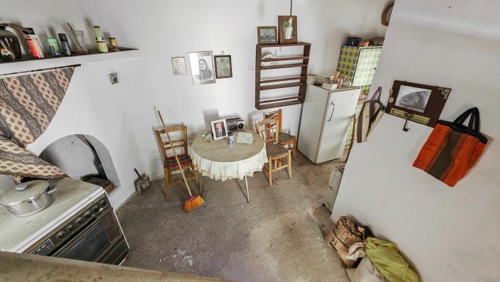 Image No.2-2 Bed House for sale