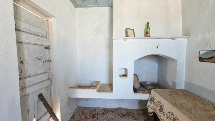 Image No.9-2 Bed House for sale