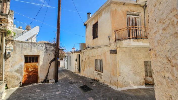 Image No.1-2 Bed House for sale