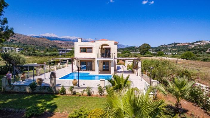 Image No.6-5 Bed Villa for sale