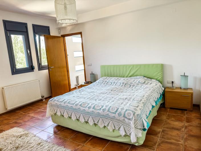 Image No.9-4 Bed House/Villa for sale