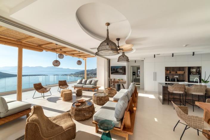 Image No.3-5 Bed Villa for sale