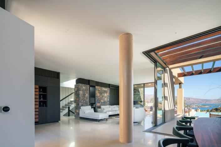 Image No.9-5 Bed Villa for sale