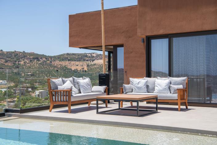 Image No.8-7 Bed Villa for sale