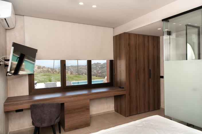 Image No.12-7 Bed Villa for sale