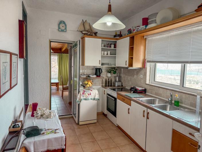 Image No.14-2 Bed House for sale