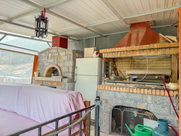 Image No.25-2 Bed House for sale