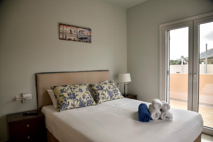 Image No.10-2 Bed Villa for sale