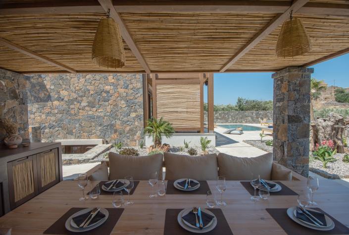 Image No.6-9 Bed Villa for sale