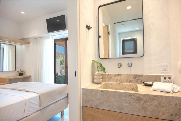 Image No.19-9 Bed Villa for sale