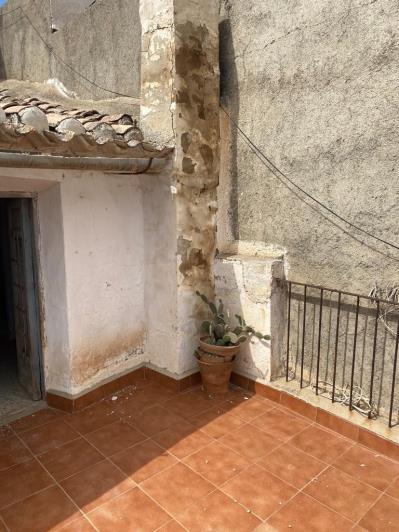 Image No.23-5 Bed House for sale