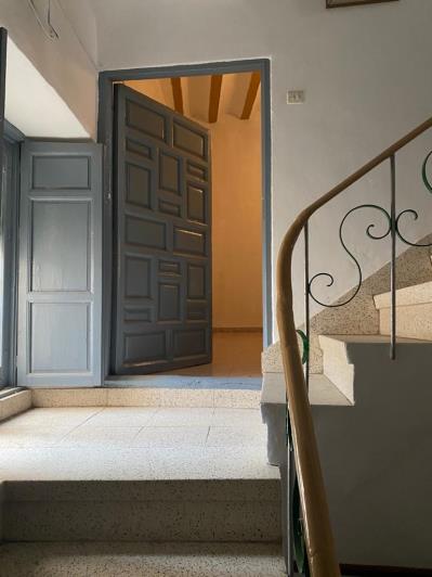 Image No.16-5 Bed House for sale