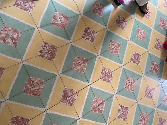 Image No.17-5 Bed House for sale