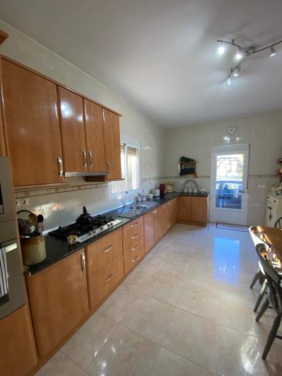 Image No.18-3 Bed Villa / Detached for sale