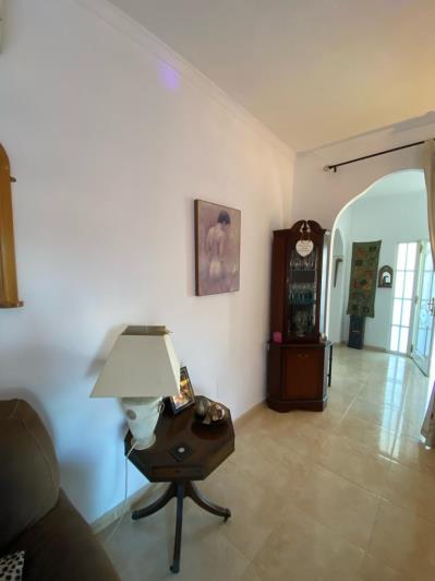 Image No.46-3 Bed Villa / Detached for sale