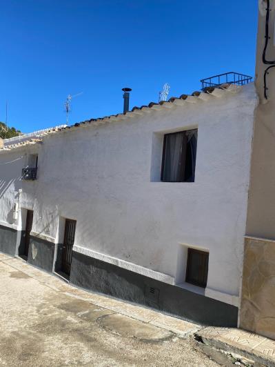 Image No.2-3 Bed Village House for sale