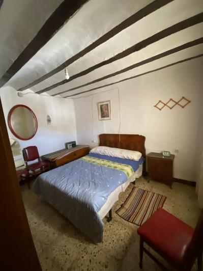 Image No.17-3 Bed Village House for sale