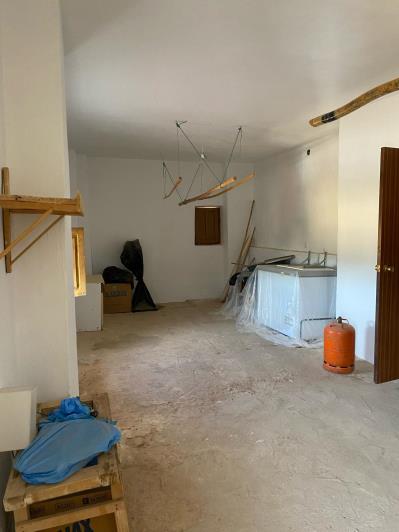 Image No.30-4 Bed House for sale