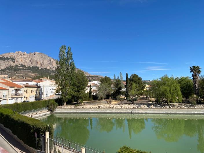 Image No.38-3 Bed Apartment for sale