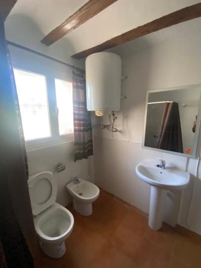 Image No.14-3 Bed Country House for sale