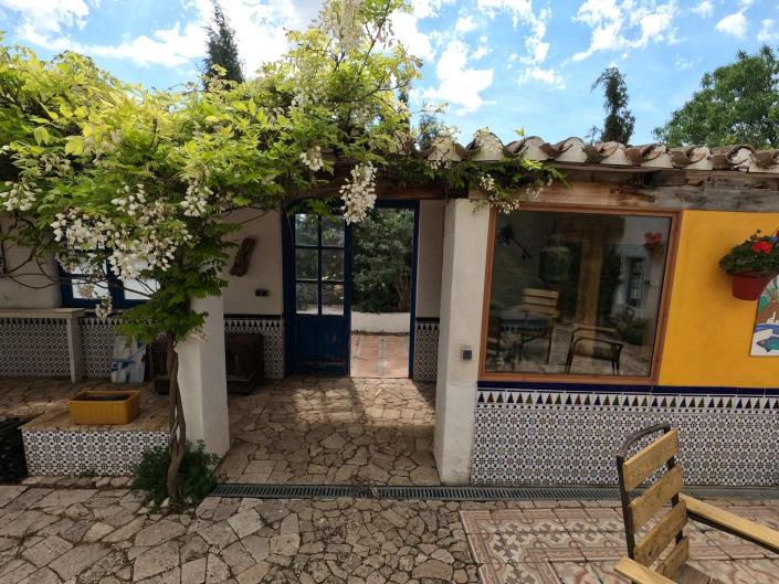 Image No.3-7 Bed Country Property for sale