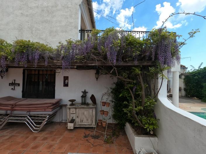 Image No.22-7 Bed Country Property for sale