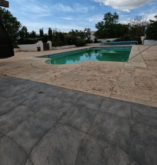 Image No.51-7 Bed Country Property for sale