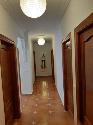 Image No.18-3 Bed Property for sale