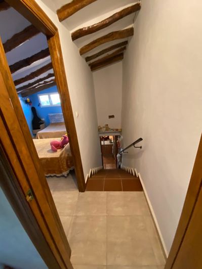 Image No.16-3 Bed Property for sale