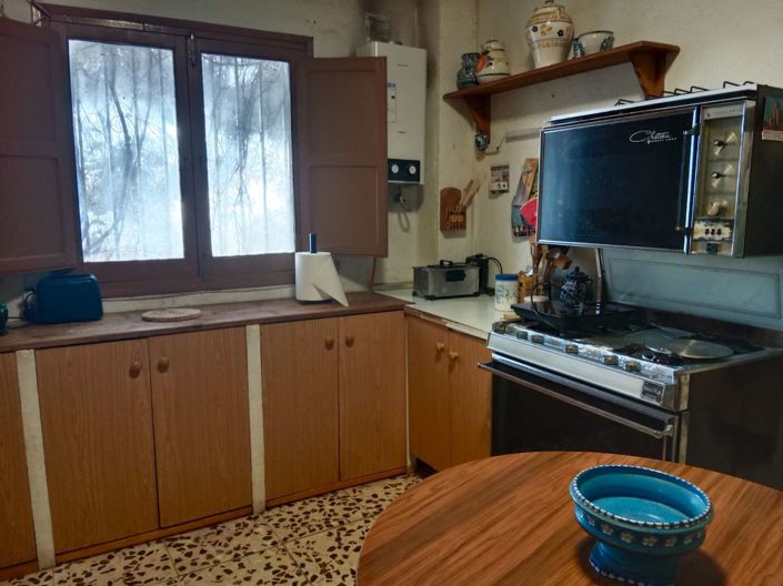 Image No.15-3 Bed Property for sale