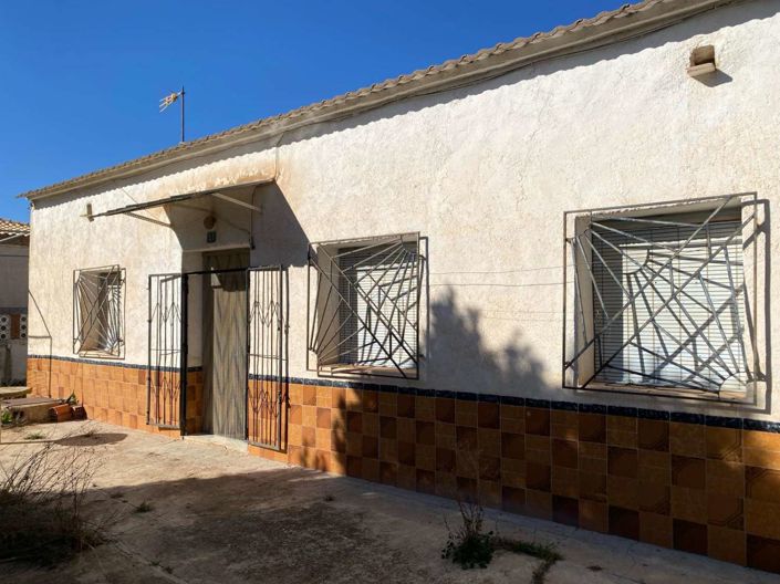 Image No.10-4 Bed Property for sale