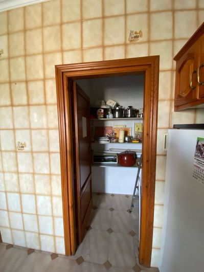 Image No.26-5 Bed Property for sale