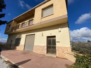 property158993455
